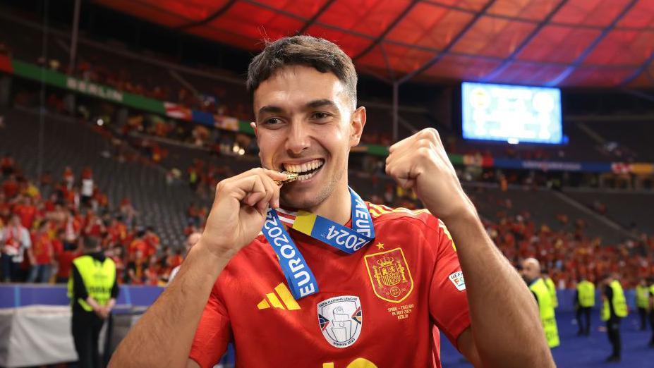 Why Martin Zubimendi is Arsenal's Perfect Midfield Maestro
