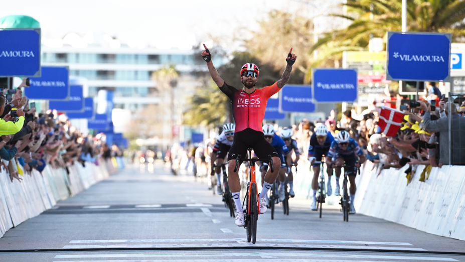 Chaotic Finish: Volta ao Algarve Stage Cancelled After Peloton Takes Wrong Turn