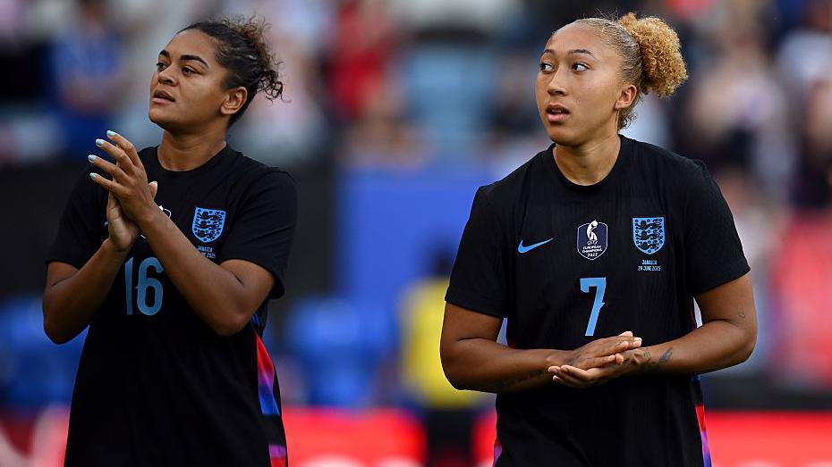 Racism in Football: Jess Carter's Concerns Over Lauren James' Potential Abuse