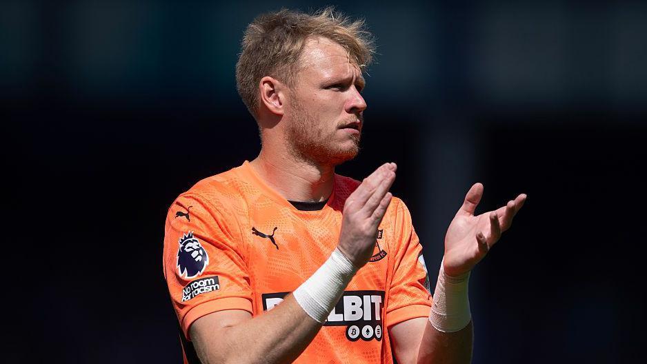Aaron Ramsdale Joins Newcastle United on Loan: A Strategic Move for the Magpies