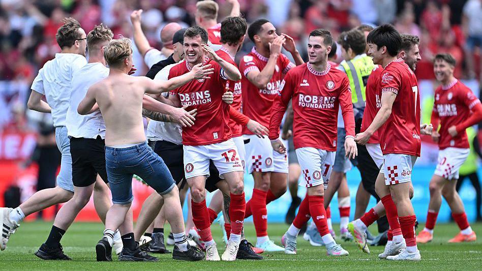 Bristol City's Triumph: A 17-Year Journey to Championship Play-Offs