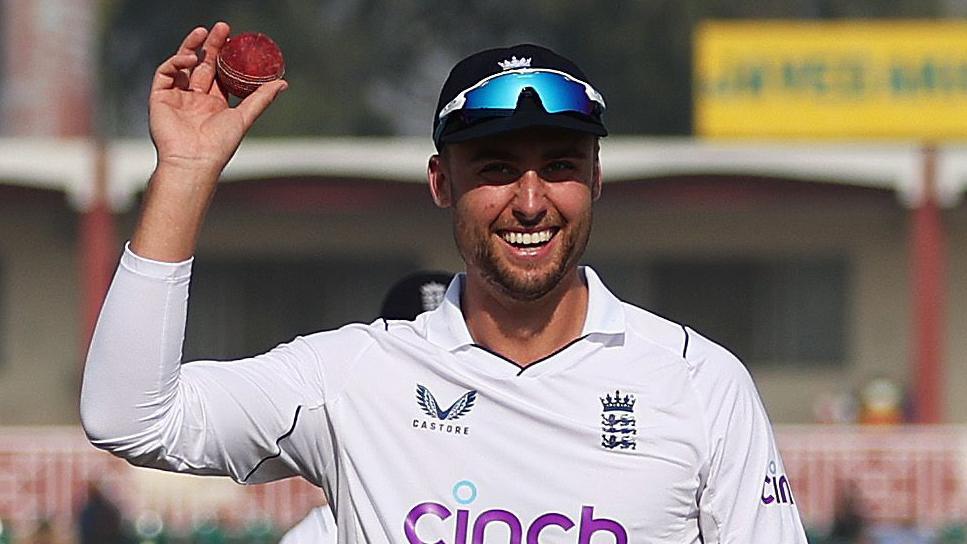 England's Bold Ashes Strategy: Will Jacks Recalled as Key Spinner