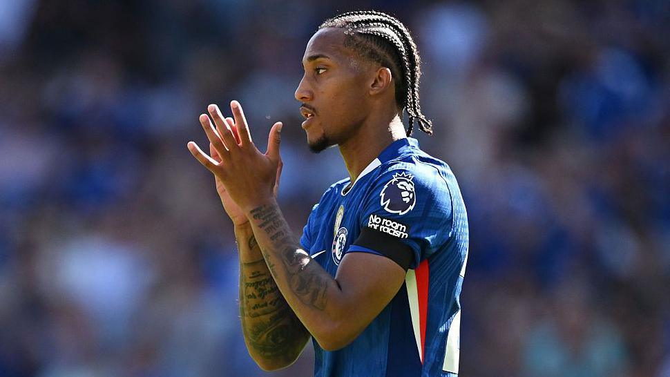 Chelsea's £250m Offensive Line Stumbles: A Cause for Concern?
