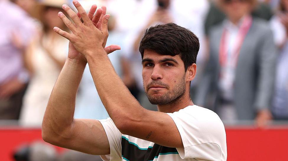 Carlos Alcaraz: The Unstoppable Force Aiming for Wimbledon Glory