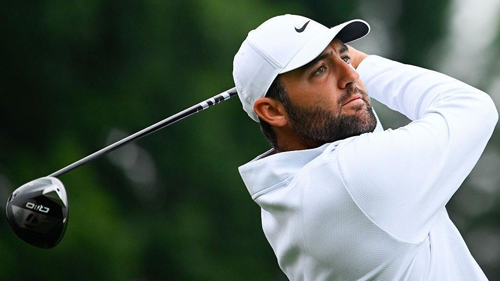 Scheffler Leads Travelers Championship with McIlroy Close Behind