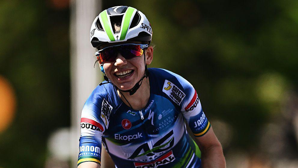 Gigante's Giro Glory: Australian Climber Stuns Peloton as Henderson Cracks on Dramatic Mountain Finish
