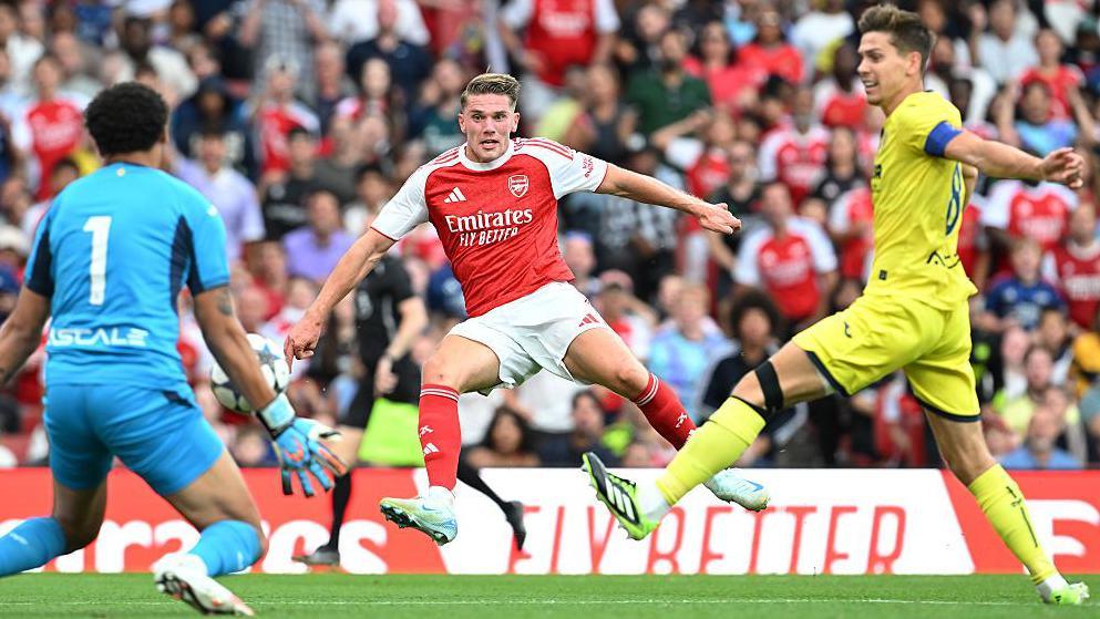 Viktor Gyokeres Poised to Ignite Arsenal's Premier League Title Charge After Promising Emirates Debut