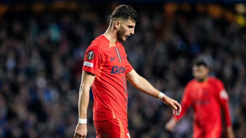 Europa League Showdown: Aberdeen Faces Confident FCSB in Crucial Play-off