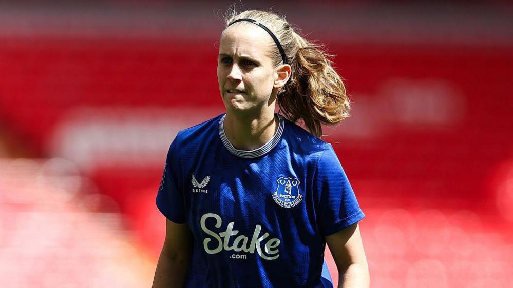 Katja Snoeijs: Triumph Over Adversity in Women's Football