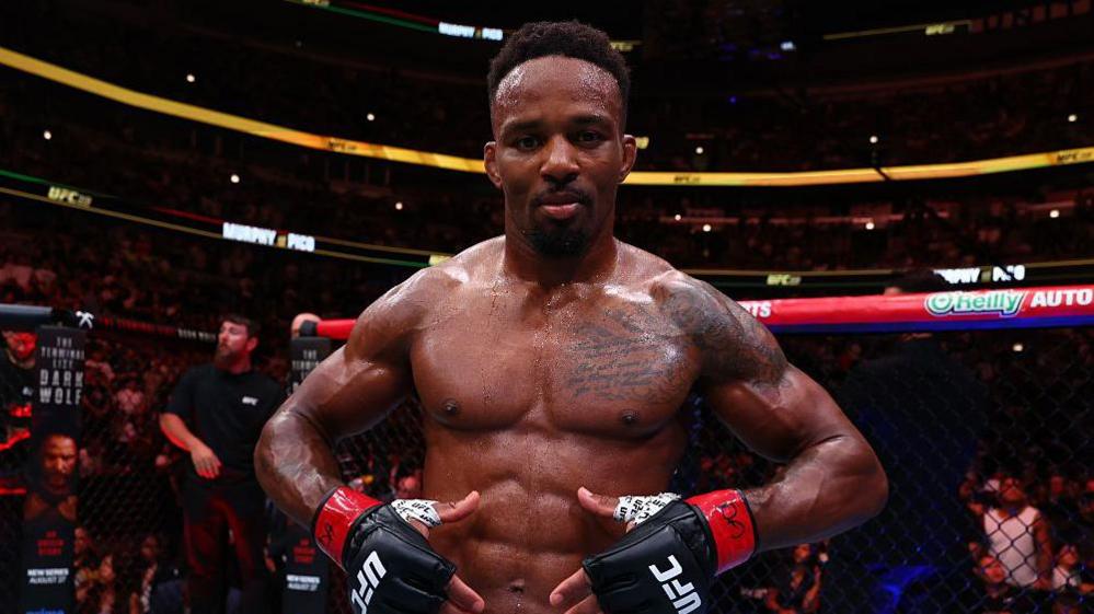 Lerone Murphy's Spectacular Knockout at UFC 319: A New Featherweight Contender Emerges