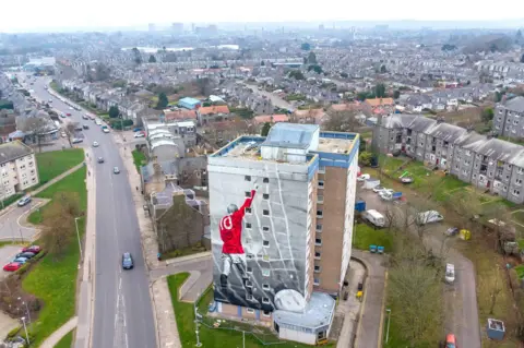 Denis Law: The Aberdeen Legend Immortalized in Street Art