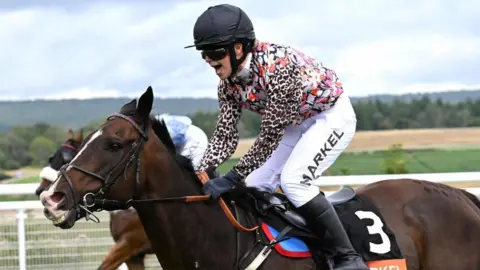 Sophie Forsyth Triumphs at Glorious Goodwood: A Day to Remember in Charity Horse Racing