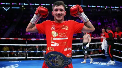 Liam Davies Returns to the Ring: A New Chapter in Boxing